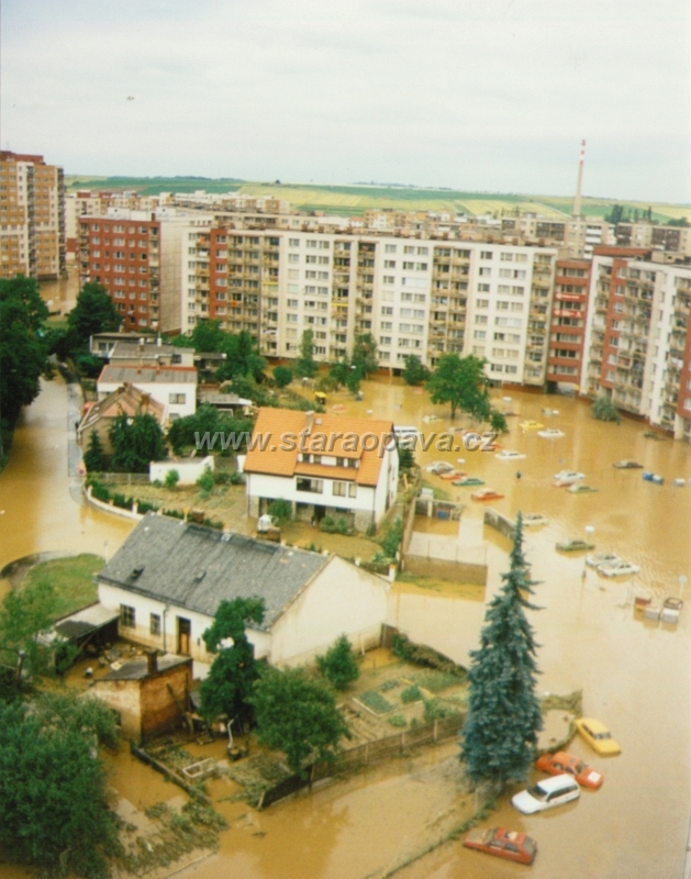 1997 (51).jpg - Povodně 1997 - Zeyerova ulice